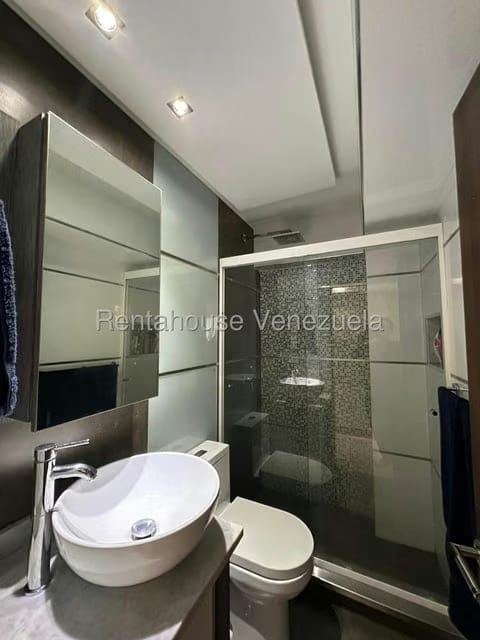 Apartamento (1 Nivel) en Venta en La Boyera, Distrito Metropolitano - 21