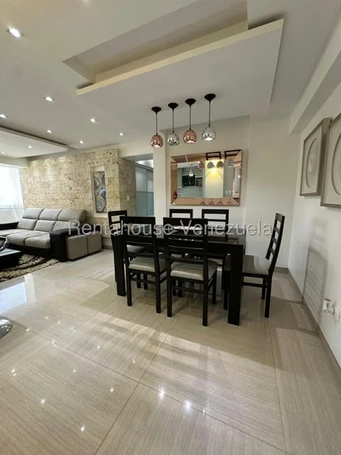 Apartamento (1 Nivel) en Venta en La Boyera, Distrito Metropolitano - 23