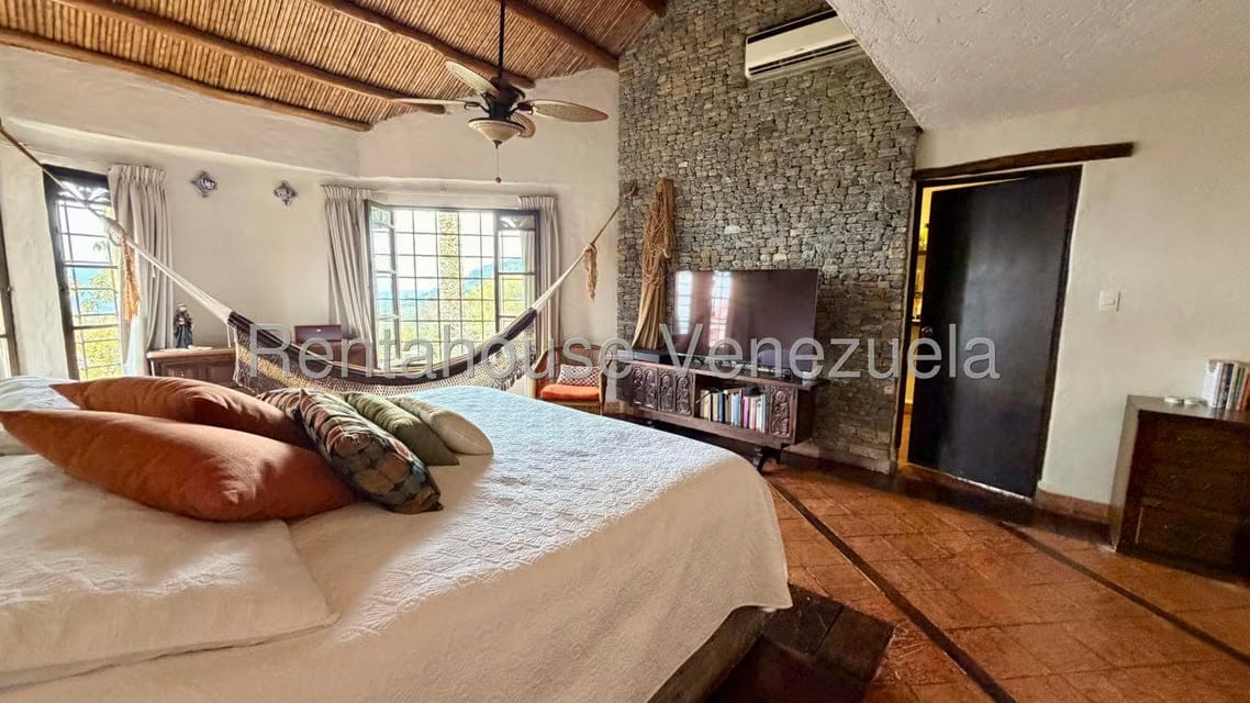 Casa (1 Nivel) en Venta en Los Guayabitos, Distrito Metropolitano - 35