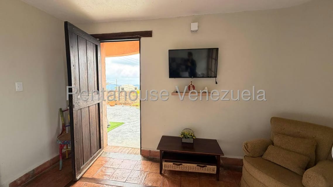 Casa (1 Nivel) en Venta en Los Guayabitos, Distrito Metropolitano - 42