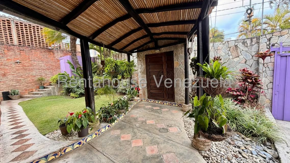 Casa (1 Nivel) en Venta en Los Guayabitos, Distrito Metropolitano - 56