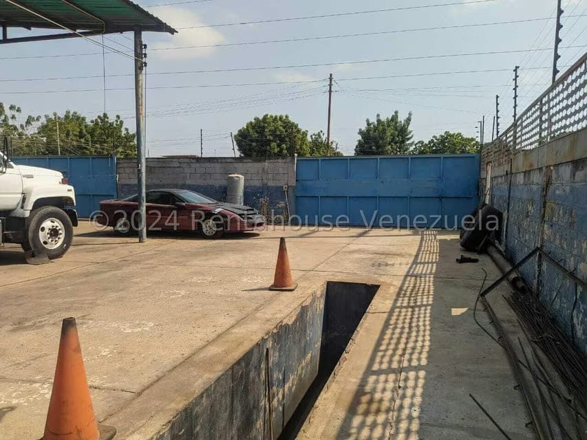 Comercial (Local Comercial) en Alquiler en El Silencio, Zulia - 4