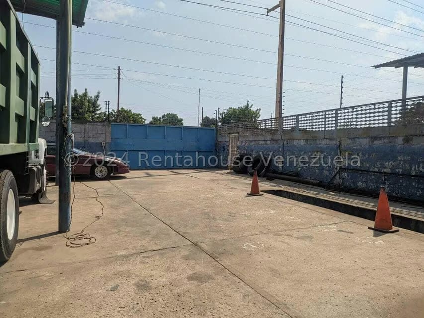 Comercial (Local Comercial) en Alquiler en El Silencio, Zulia - 5