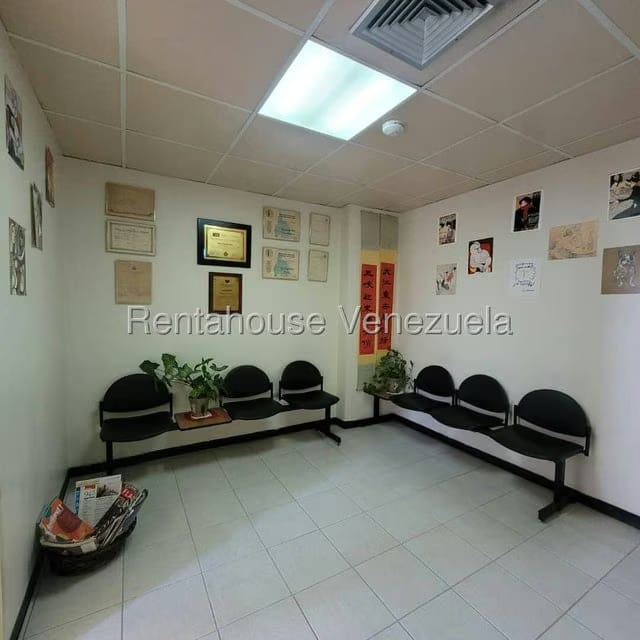 Comercial (Consultorio Medico) en Alquiler en San Bernardino, Distrito Metropolitano - 3