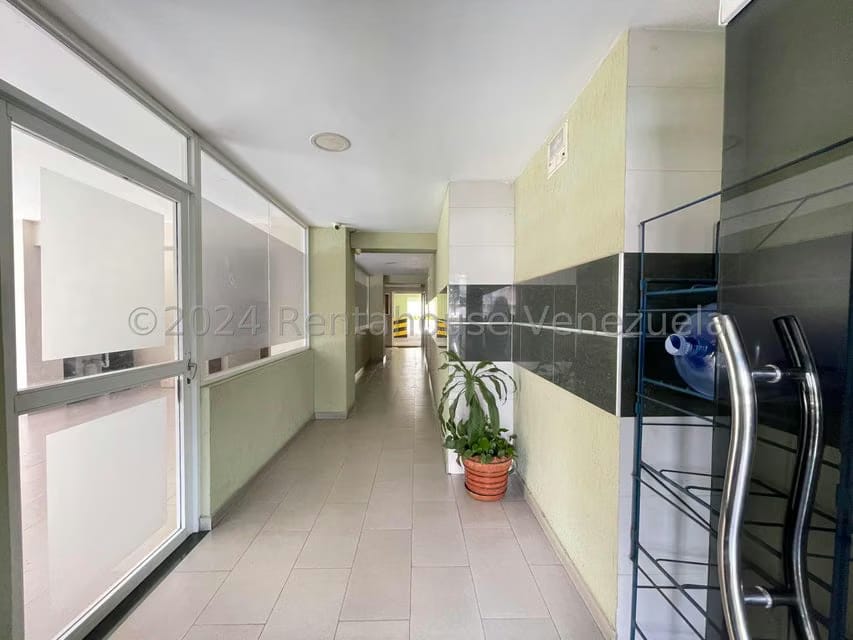 Apartamento (1 Nivel) en Venta en El Bosque, Aragua - 3