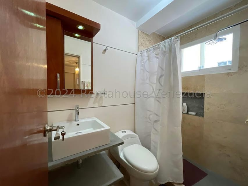 Apartamento (1 Nivel) en Venta en El Bosque, Aragua - 33