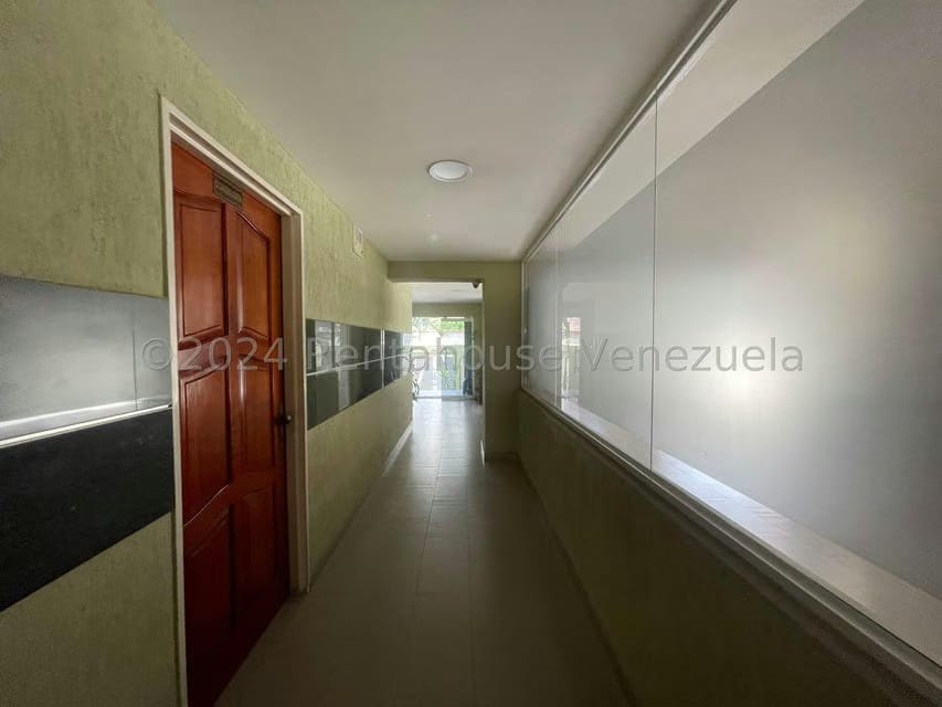 Apartamento (1 Nivel) en Venta en El Bosque, Aragua - 40