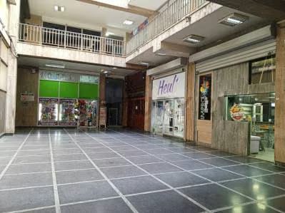 CENTRICA OFICINA EN VENTA EN CHACAO - 2