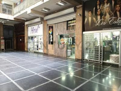 CENTRICA OFICINA EN VENTA EN CHACAO - 3