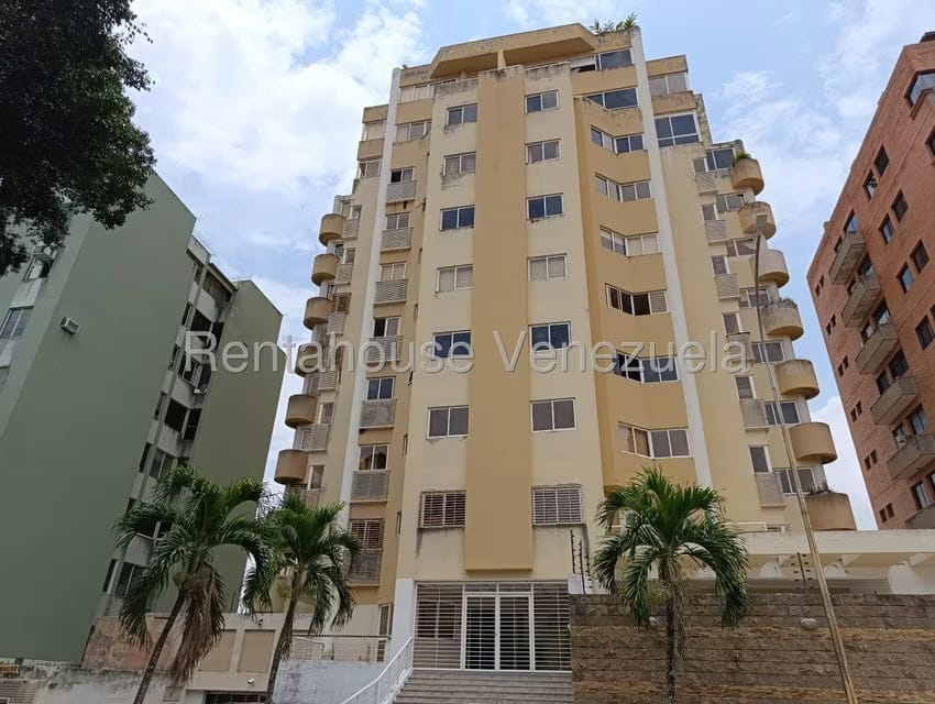 Apartamento (1 Nivel) en Alquiler en Trigal Norte, Carabobo