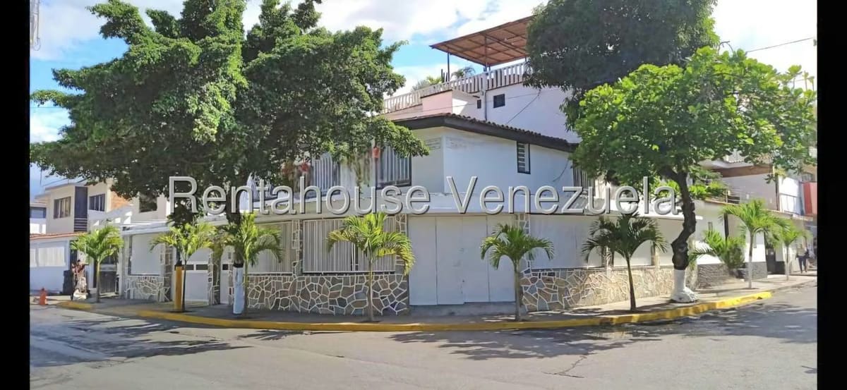 Terreno (Comercial) en Venta en La Atlantida, Vargas - 13