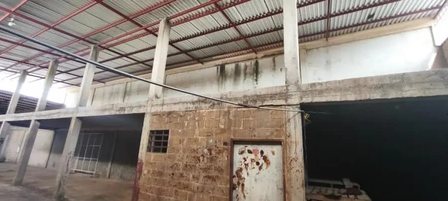 Galpon en Venta en Edmundo Barrio El Tigre - 3