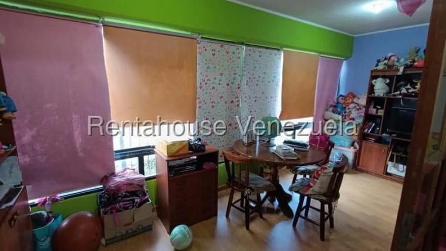 Apartamento en Venta en El Paraiso Caracas - 13