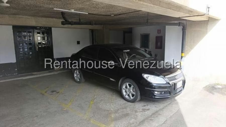 Apartamento en Venta en El Paraiso Caracas - 20