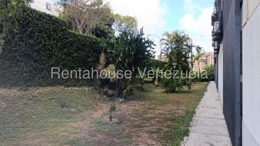 Apartamento en Venta en El Paraiso Caracas - 5