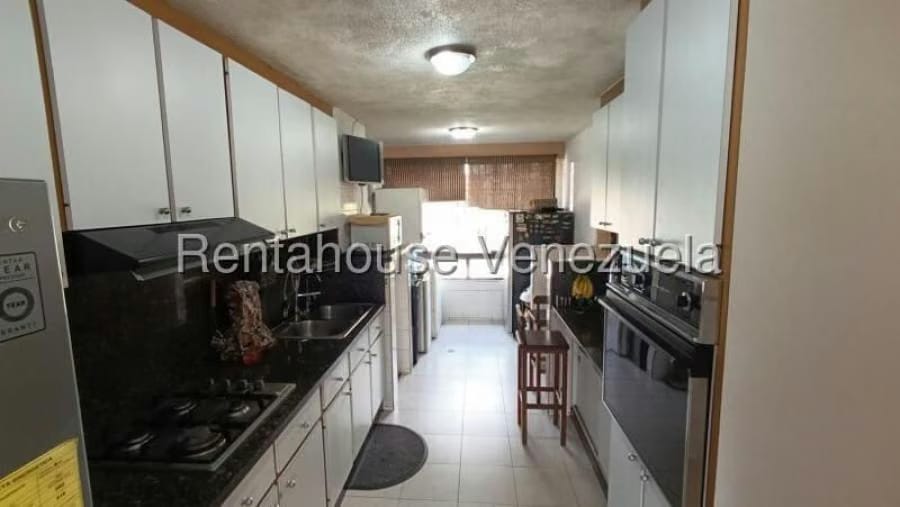 Apartamento en Venta en El Paraiso Caracas - 6