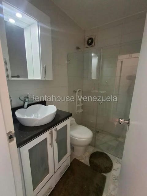 Apartamento (1 Nivel) en Venta en Baruta, Distrito Metropolitano - 12