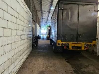 Venta galpón las lomas - 10