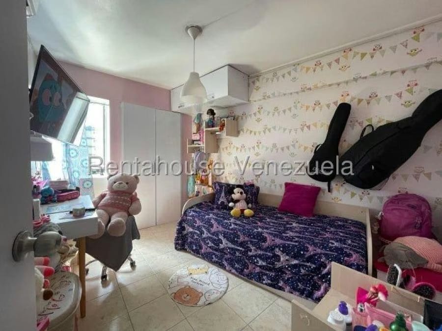 Apartamento en Venta en los dos caminos Caracas - 14