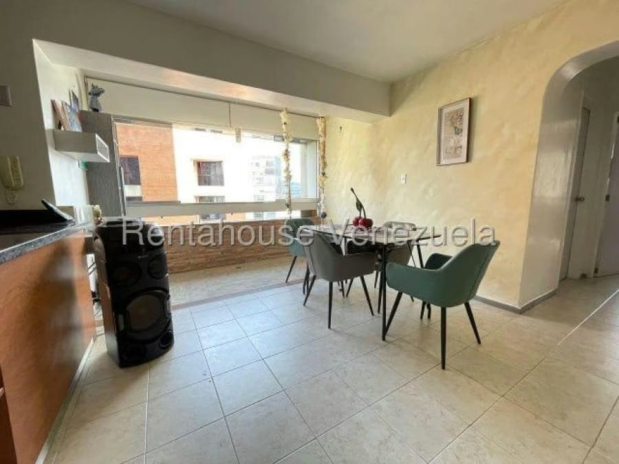 Apartamento en Venta en los dos caminos Caracas - 9