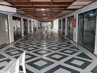 Local comercial en el centro comercial CCM en venta - 5