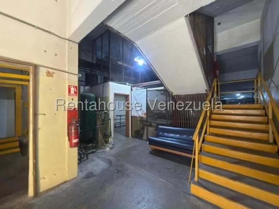 Galpon en Venta en terrinca Guatire - 8