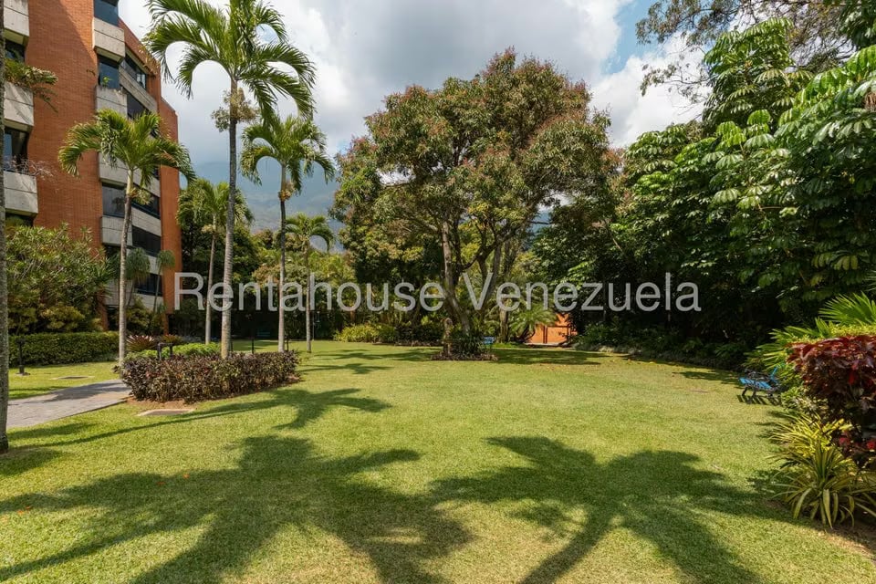 Apartamento (1 Nivel) en Alquiler en Los Chorros, Distrito Metropolitano - 27