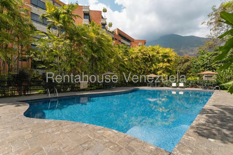 Apartamento (1 Nivel) en Alquiler en Los Chorros, Distrito Metropolitano - 30