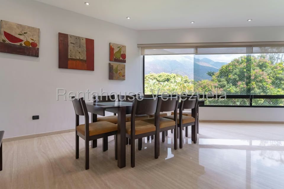 Apartamento (1 Nivel) en Alquiler en Los Chorros, Distrito Metropolitano - 6