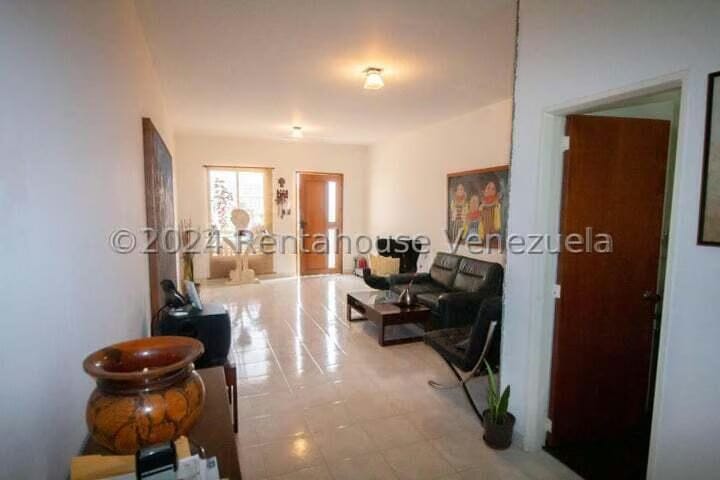 Casa (Multipes Niveles) en Venta en El Marques, Distrito Metropolitano - 4