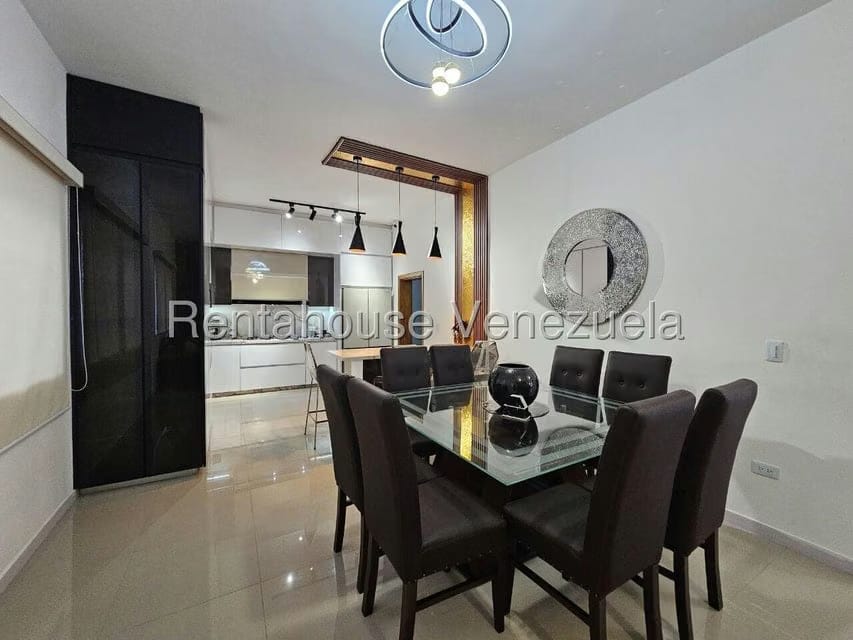 Casa (Multipes Niveles) en Venta en Vista Alegre, Distrito Metropolitano - 13