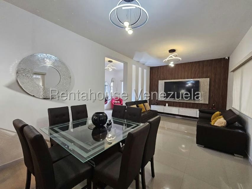 Casa (Multipes Niveles) en Venta en Vista Alegre, Distrito Metropolitano - 14