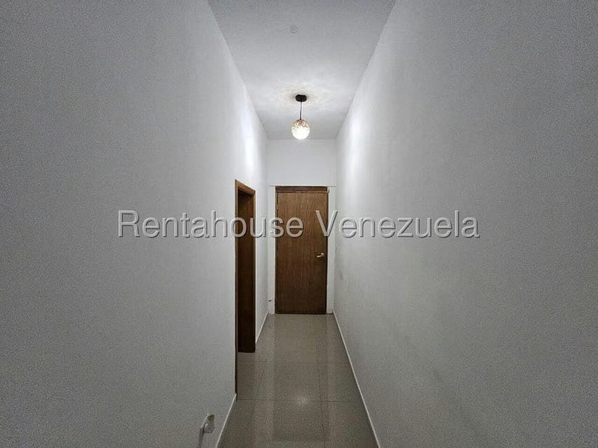 Casa (Multipes Niveles) en Venta en Vista Alegre, Distrito Metropolitano - 20