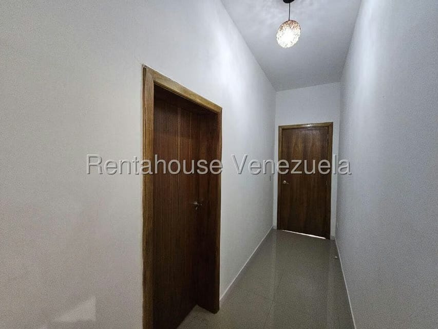 Casa (Multipes Niveles) en Venta en Vista Alegre, Distrito Metropolitano - 30