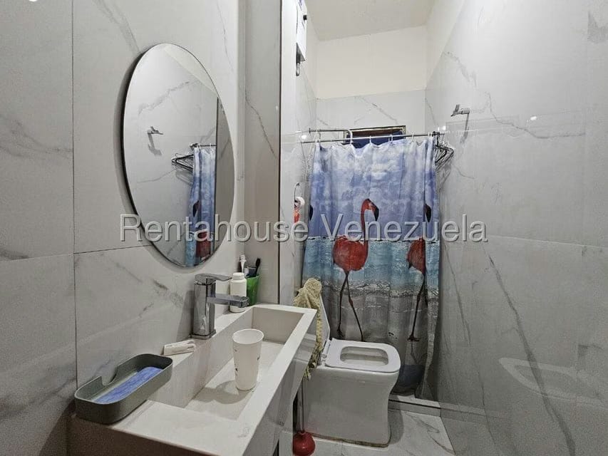 Casa (Multipes Niveles) en Venta en Vista Alegre, Distrito Metropolitano - 34