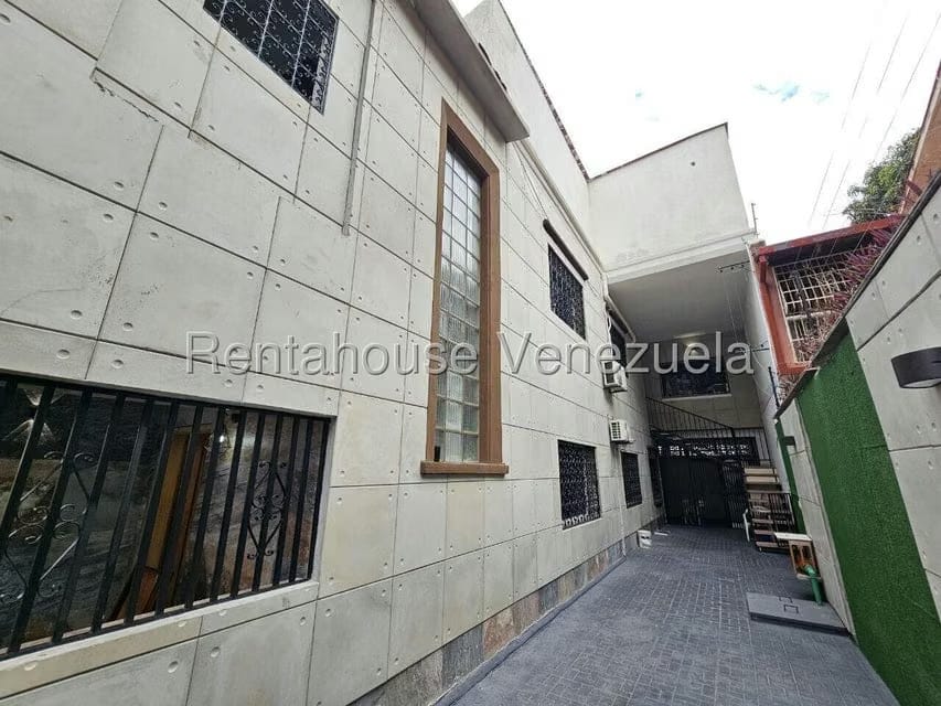 Casa (Multipes Niveles) en Venta en Vista Alegre, Distrito Metropolitano - 42