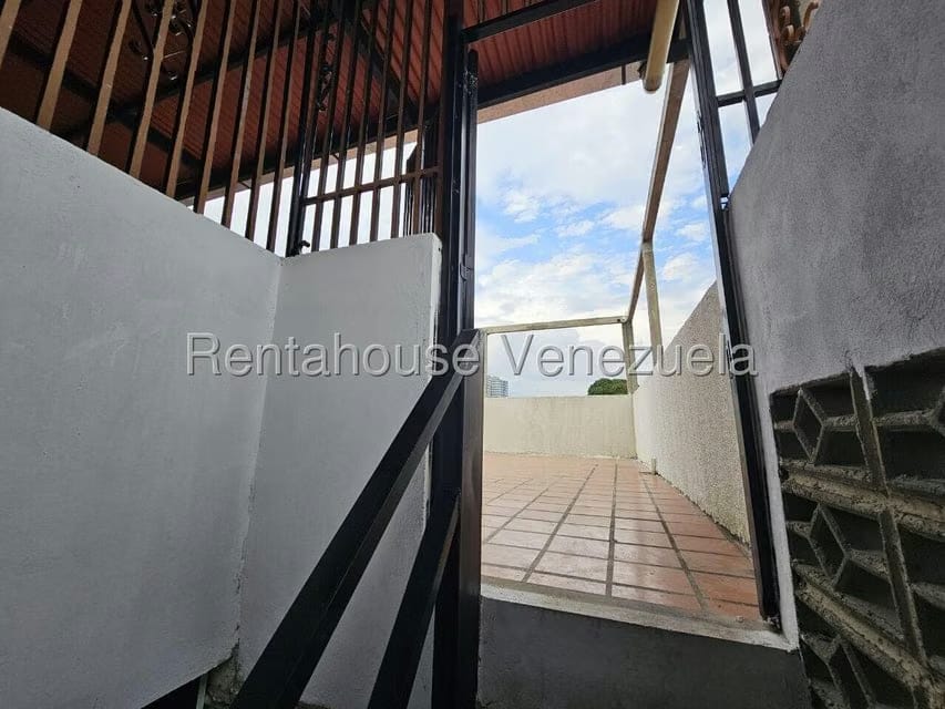 Casa (Multipes Niveles) en Venta en Vista Alegre, Distrito Metropolitano - 54