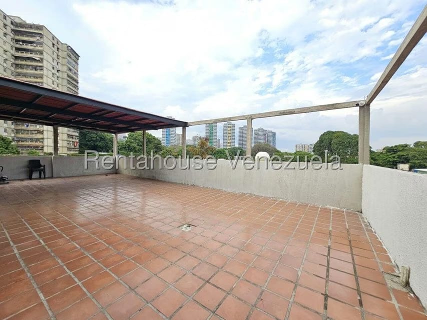 Casa (Multipes Niveles) en Venta en Vista Alegre, Distrito Metropolitano - 55