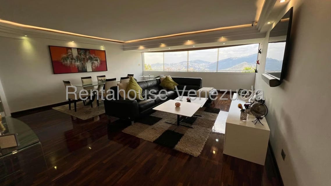 Apartamento (1 Nivel) en Venta en Lomas de Prados del Este, Distrito Metropolitano - 5