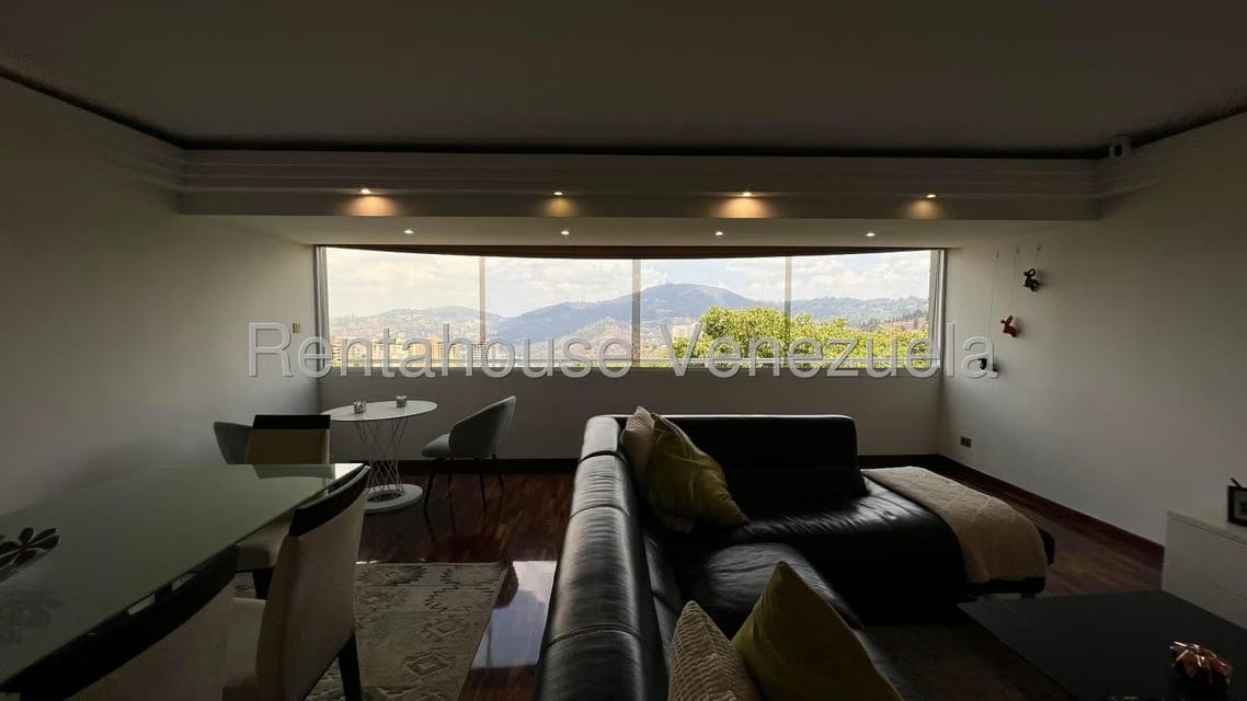 Apartamento (1 Nivel) en Venta en Lomas de Prados del Este, Distrito Metropolitano - 7