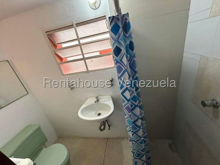 Anexo (1 Nivel) en Alquiler en La Trinidad, Distrito Metropolitano - 11