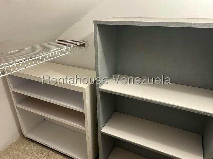 Anexo (1 Nivel) en Alquiler en La Trinidad, Distrito Metropolitano - 9