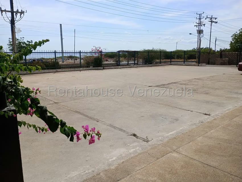 Comercial (Local Comercial) en Venta en Los Haticos, Zulia - 4