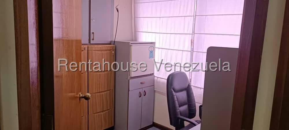 Comercial (Oficina) en Alquiler en El Paraiso, Distrito Metropolitano - 5