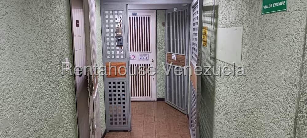 Comercial (Oficina) en Alquiler en El Paraiso, Distrito Metropolitano - 6
