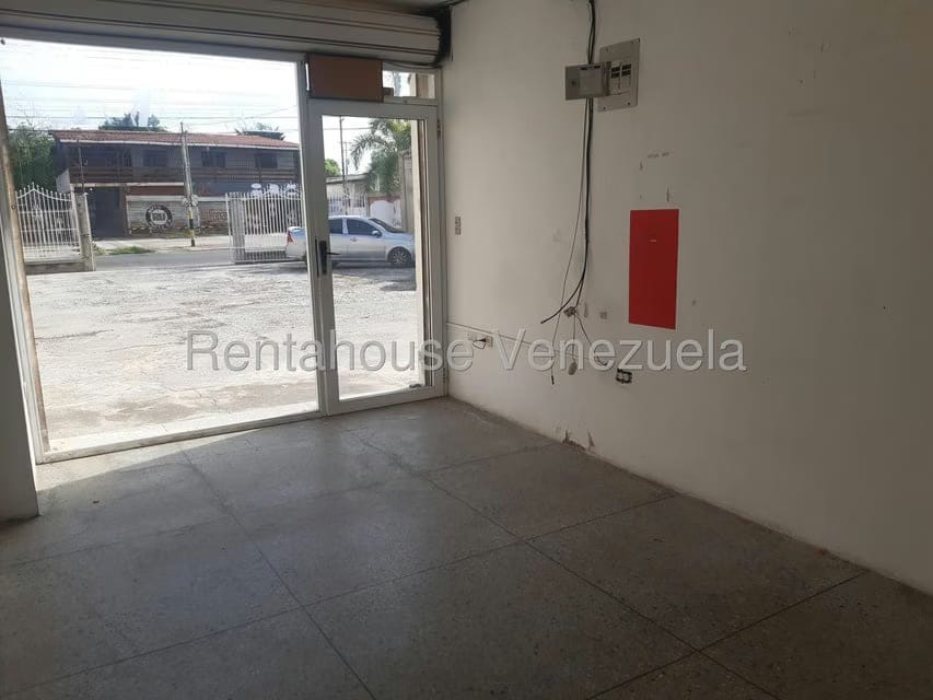 Comercial (Local Comercial) en Alquiler en Las Cabillas, Zulia - 4