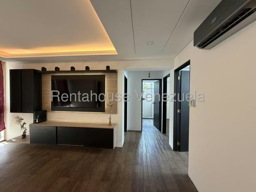 Apartamento (1 Nivel) en Venta en La Trinidad, Distrito Metropolitano - 8