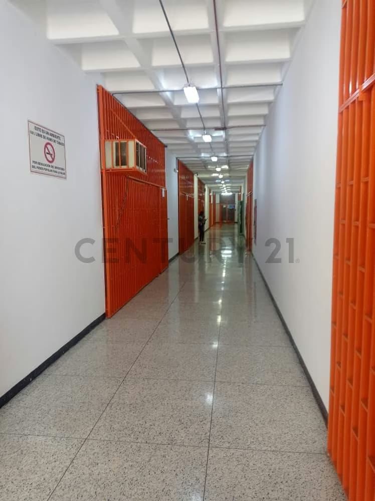 Alquiler Local industrial La Yaguara - Av. Ppl Antimano - 4