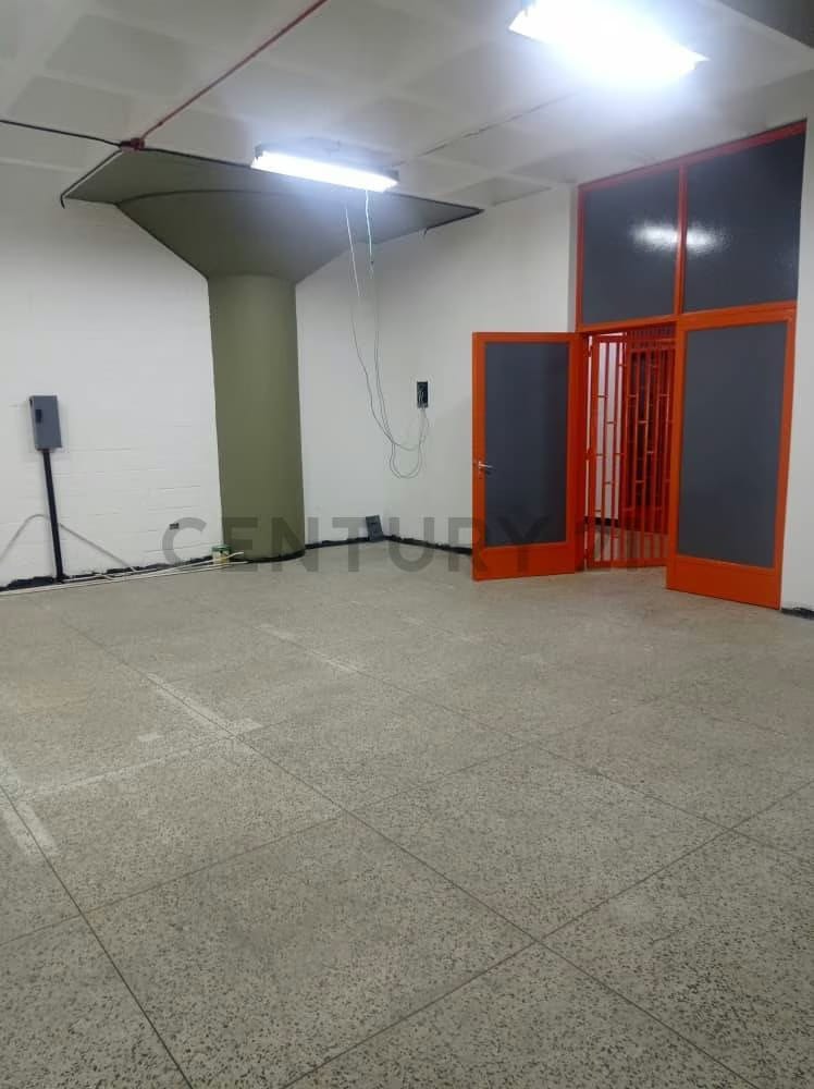 Alquiler Local industrial La Yaguara - Av. Ppl Antimano - 6