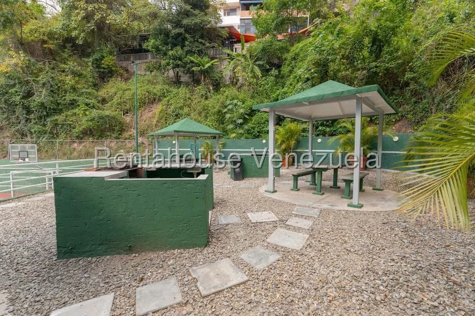 Apartamento (1 Nivel) en Venta en Colinas de Los Chaguaramos, Distrito Metropolitano - 42